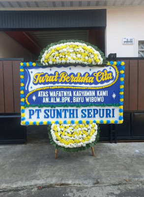 Papan Bunga Duka di Cingambul